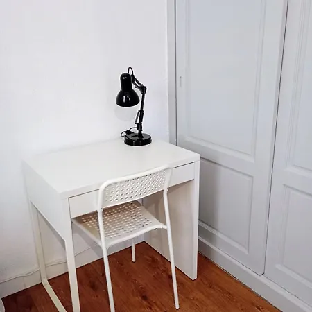 Apartment Joli Avec Balcon Proche Gare Perpignan